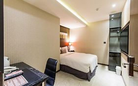 Beauty Hotels Taipei - Hotel Bfun